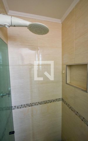 Apartamento à venda com 78m², 3 quartos e 1 vaga Apartamento à venda com 78m², 3 quartos e 1 vagaBanheiro Social