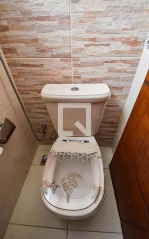 Apartamento à venda com 78m², 3 quartos e 1 vaga Apartamento à venda com 78m², 3 quartos e 1 vagaBanheiro Social