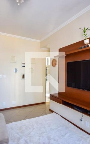 Apartamento à venda com 78m², 3 quartos e 1 vaga Apartamento à venda com 78m², 3 quartos e 1 vagaSala