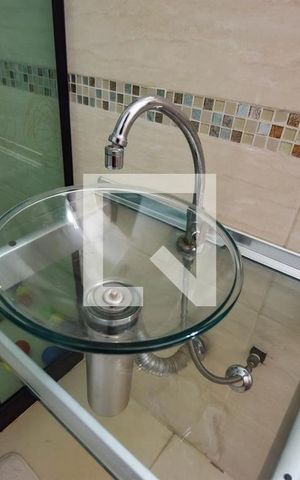 Apartamento à venda com 78m², 3 quartos e 1 vaga Apartamento à venda com 78m², 3 quartos e 1 vagaBanheiro Social