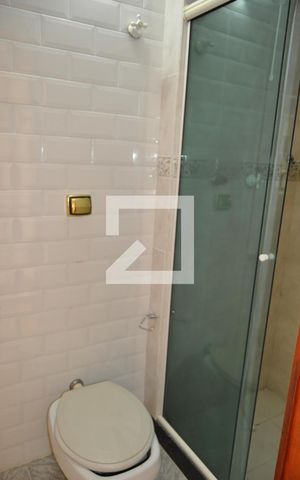 Apartamento para alugar com 50m², 2 quartos e sem vagaBanheiro