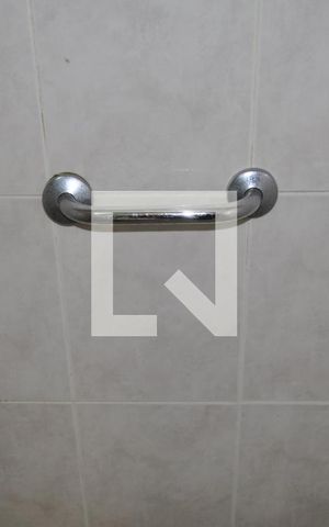 Apartamento para alugar com 50m², 2 quartos e sem vagaBanheiro