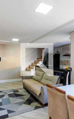 Apartamento à venda com 135m², 4 quartos e 2 vagas Apartamento à venda com 135m², 4 quartos e 2 vagasSala