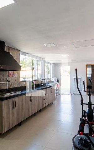 Apartamento à venda com 135m², 4 quartos e 2 vagas Apartamento à venda com 135m², 4 quartos e 2 vagasÁrea Gourmet