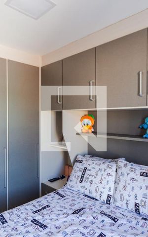 Apartamento à venda com 135m², 4 quartos e 2 vagas Apartamento à venda com 135m², 4 quartos e 2 vagasArmário