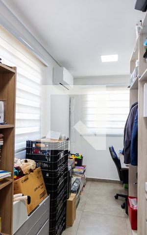 Apartamento à venda com 135m², 4 quartos e 2 vagas Apartamento à venda com 135m², 4 quartos e 2 vagasQuarto de Serviço