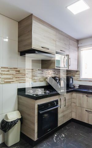 Apartamento à venda com 135m², 4 quartos e 2 vagas Apartamento à venda com 135m², 4 quartos e 2 vagasCozinha