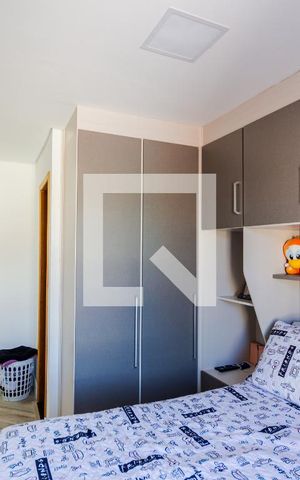 Apartamento à venda com 135m², 4 quartos e 2 vagas Apartamento à venda com 135m², 4 quartos e 2 vagasSuíte