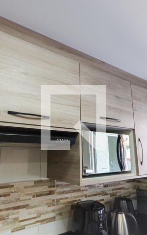 Apartamento à venda com 135m², 4 quartos e 2 vagas Apartamento à venda com 135m², 4 quartos e 2 vagasArmário