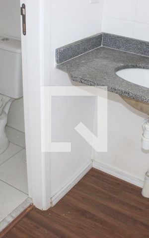 Apartamento para alugar com 55m², 2 quartos e 1 vagaBanheiro do Quarto 1