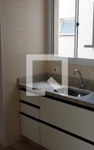 Apartamento para alugar com 68m², 3 quartos e 2 vagasCozinha