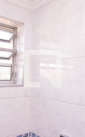 Casa à venda com 256m², 3 quartos e 3 vagasBanheiro 2