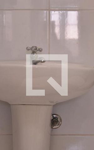 Casa à venda com 256m², 3 quartos e 3 vagasBanheiro de serviço