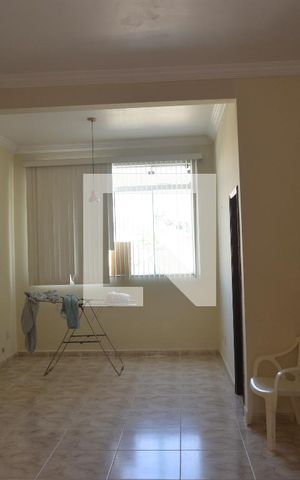 Casa à venda com 256m², 3 quartos e 3 vagasQuarto de serviço