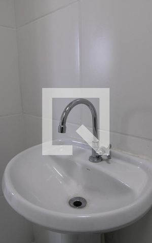 Apartamento à venda com 33m², 2 quartos e sem vagaPia do banheiro