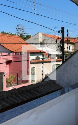Casa à venda com 258m², 4 quartos e 3 vagas Casa à venda com 258m², 4 quartos e 3 vagasVaranda da Sala