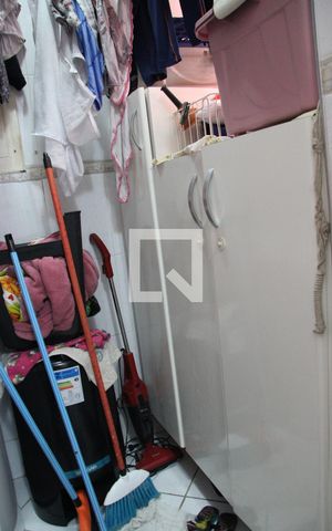Apartamento à venda com 70m², 2 quartos e 1 vagaÁrea de Serviço
