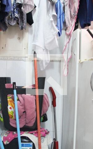 Apartamento à venda com 70m², 2 quartos e 1 vagaÁrea de Serviço