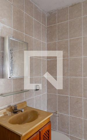 Casa à venda com 181m², 4 quartos e 3 vagasBanheiro da Suíte 2