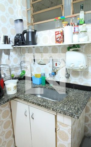 Casa à venda com 185m², 4 quartos e 2 vagasCozinha