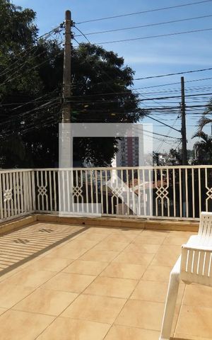 Casa à venda com 200m², 4 quartos e 2 vagasVaranda Sala