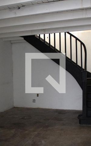 Casa à venda com 174m², 3 quartos e sem vagaPiso Inferior