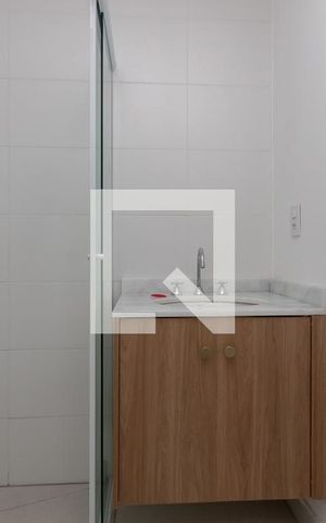 Studio para alugar com 25m², 1 quarto e sem vaga Studio para alugar com 25m², 1 quarto e sem vagaBanheiro