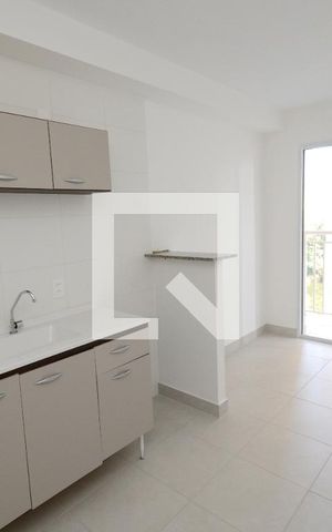 Apartamento para alugar com 32m², 1 quarto e sem vagaSala/Cozinha