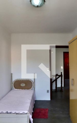 Casa à venda com 210m², 3 quartos e 4 vagas Casa à venda com 210m², 3 quartos e 4 vagasQuarto 2