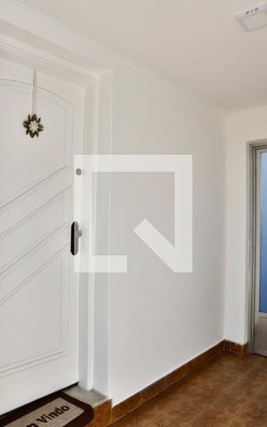Casa à venda com 210m², 3 quartos e 4 vagas Casa à venda com 210m², 3 quartos e 4 vagasEntrada