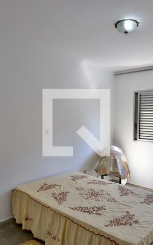 Casa à venda com 210m², 3 quartos e 4 vagas Casa à venda com 210m², 3 quartos e 4 vagasQuarto 1
