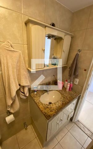 Apartamento para alugar com 65m², 2 quartos e 1 vaga Apartamento para alugar com 65m², 2 quartos e 1 vagaBanheiro