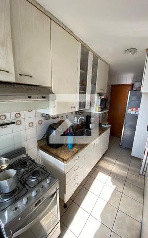 Apartamento para alugar com 65m², 2 quartos e 1 vaga Apartamento para alugar com 65m², 2 quartos e 1 vagaCozinha e Área de Serviço