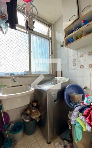 Apartamento para alugar com 65m², 2 quartos e 1 vaga Apartamento para alugar com 65m², 2 quartos e 1 vagaCozinha e Área de Serviço