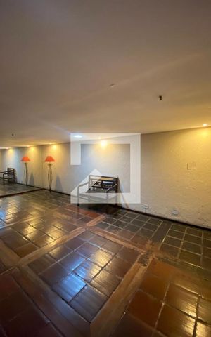 Apartamento para alugar com 65m², 2 quartos e 1 vaga Apartamento para alugar com 65m², 2 quartos e 1 vagaHall de entrada