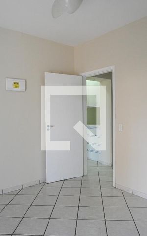 Casa para alugar com 80m², 2 quartos e sem vaga Casa para alugar com 80m², 2 quartos e sem vagaQuarto 1