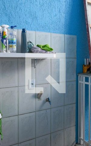 Casa para alugar com 80m², 2 quartos e sem vaga Casa para alugar com 80m², 2 quartos e sem vagaArea de Serviço