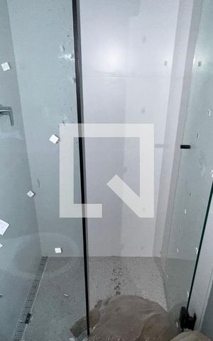 Studio à venda com 28m², 1 quarto e sem vaga Studio à venda com 28m², 1 quarto e sem vagaBanheiro