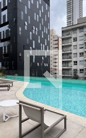 Studio à venda com 28m², 1 quarto e sem vaga Studio à venda com 28m², 1 quarto e sem vagaPiscina