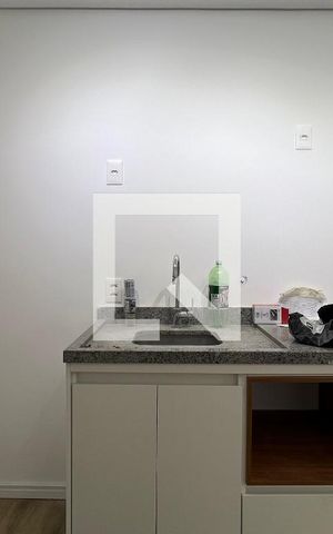 Studio à venda com 28m², 1 quarto e sem vaga Studio à venda com 28m², 1 quarto e sem vagaCozinha