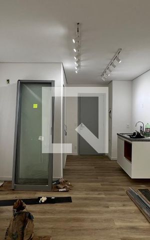 Studio à venda com 28m², 1 quarto e sem vaga Studio à venda com 28m², 1 quarto e sem vagaSala