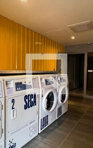 Studio à venda com 28m², 1 quarto e sem vaga Studio à venda com 28m², 1 quarto e sem vagaLavanderia