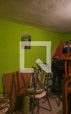 Casa à venda com 500m², 2 quartos e 3 vagas Casa à venda com 500m², 2 quartos e 3 vagasÁrea de serviço