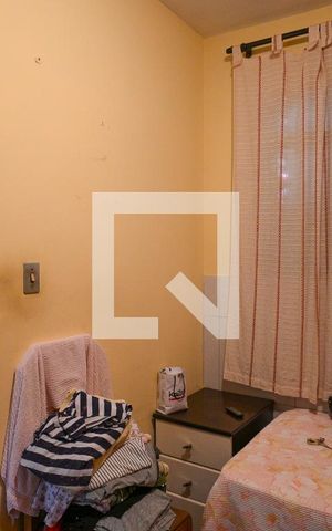 Casa à venda com 500m², 2 quartos e 3 vagas Casa à venda com 500m², 2 quartos e 3 vagasQuarto