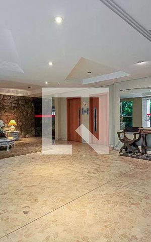 Apartamento à venda com 164m², 3 quartos e 1 vaga Apartamento à venda com 164m², 3 quartos e 1 vagaHall de entrada