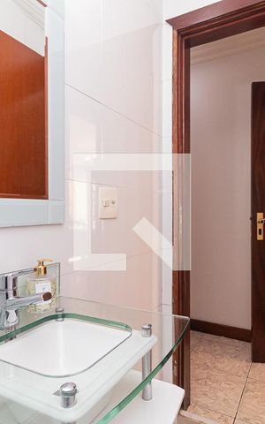 Apartamento à venda com 164m², 3 quartos e 1 vaga Apartamento à venda com 164m², 3 quartos e 1 vagaBanheiro Social
