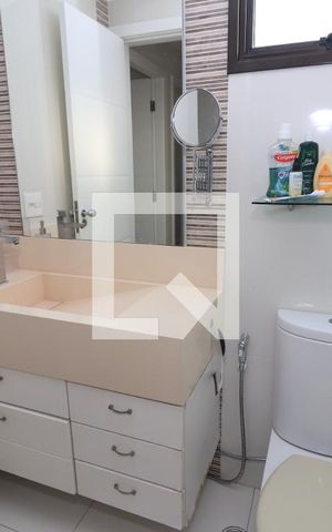 Apartamento para alugar com 100m², 3 quartos e 3 vagasBanheiro Social