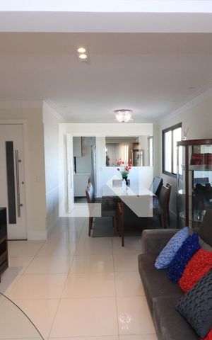 Apartamento para alugar com 100m², 3 quartos e 3 vagasSala de TV