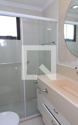 Apartamento para alugar com 100m², 3 quartos e 3 vagasBanheiro da Suíte