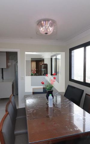 Apartamento para alugar com 100m², 3 quartos e 3 vagasSala de TV